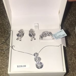 100% Real Diamonds Set